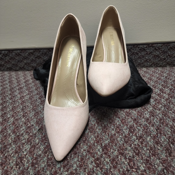 Light pink suede 3 inch pumps - Picture 2 of 4